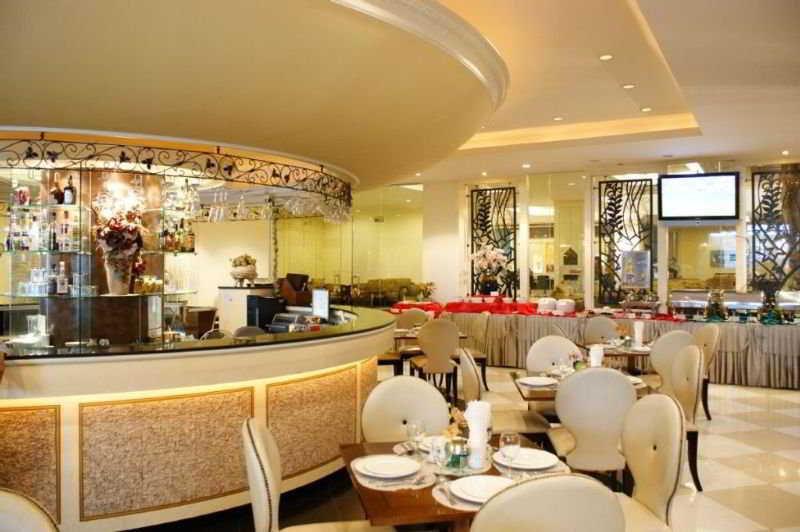 Lk Royal Suite Pattaya Exterior foto