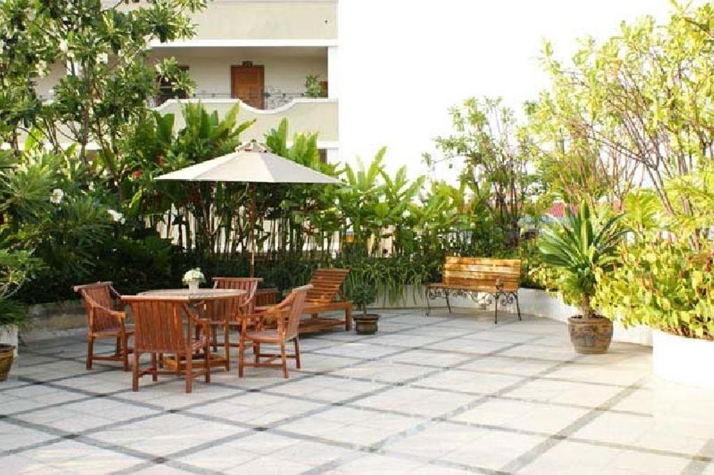 Lk Royal Suite Pattaya Exterior foto
